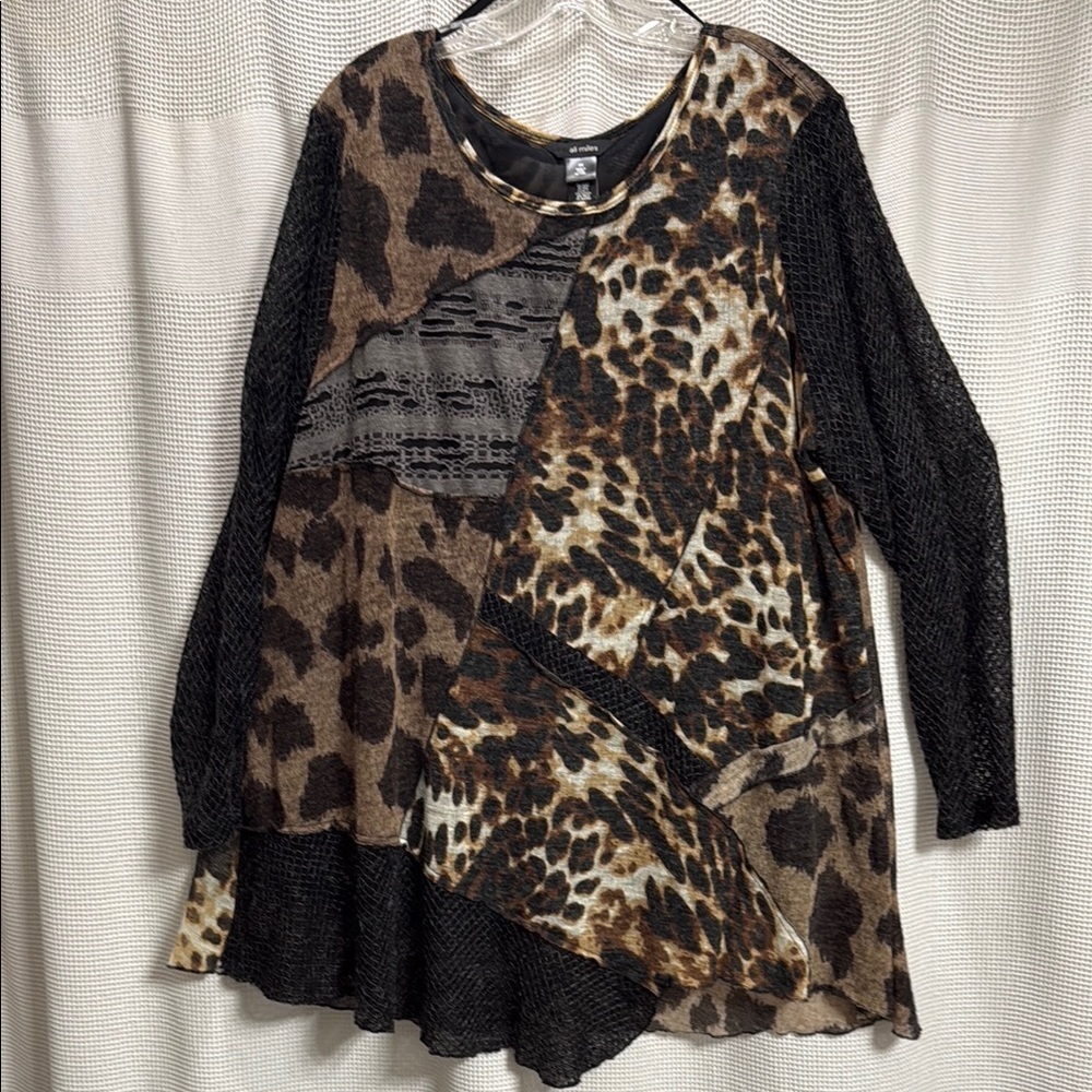 Ali Miles Animal print tunic SZ 3X‎ mixed print patchwork mesh sleeve semi sheer